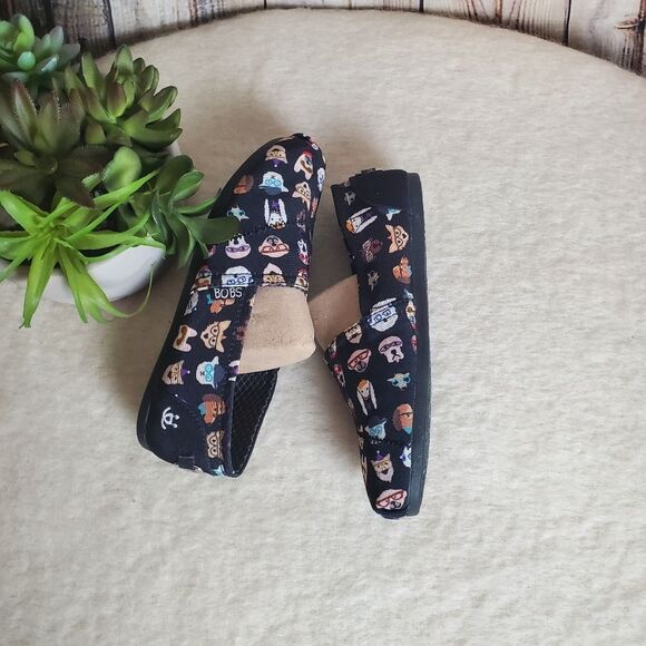 NWOT Bobs Dog Slip Ons - Picture 5 of 7